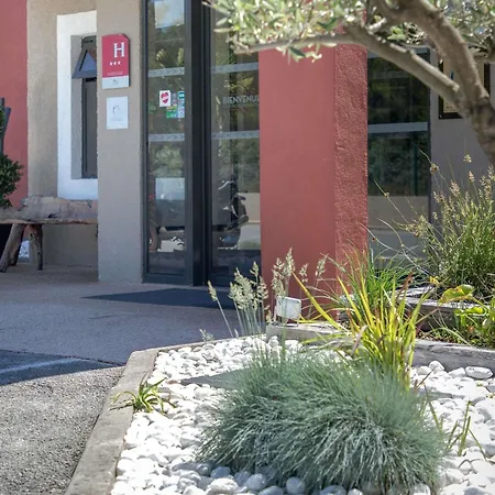 Ibis Provence Verte 3* Brignoles