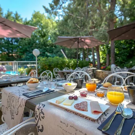 Hotel Ibis Provence Verte